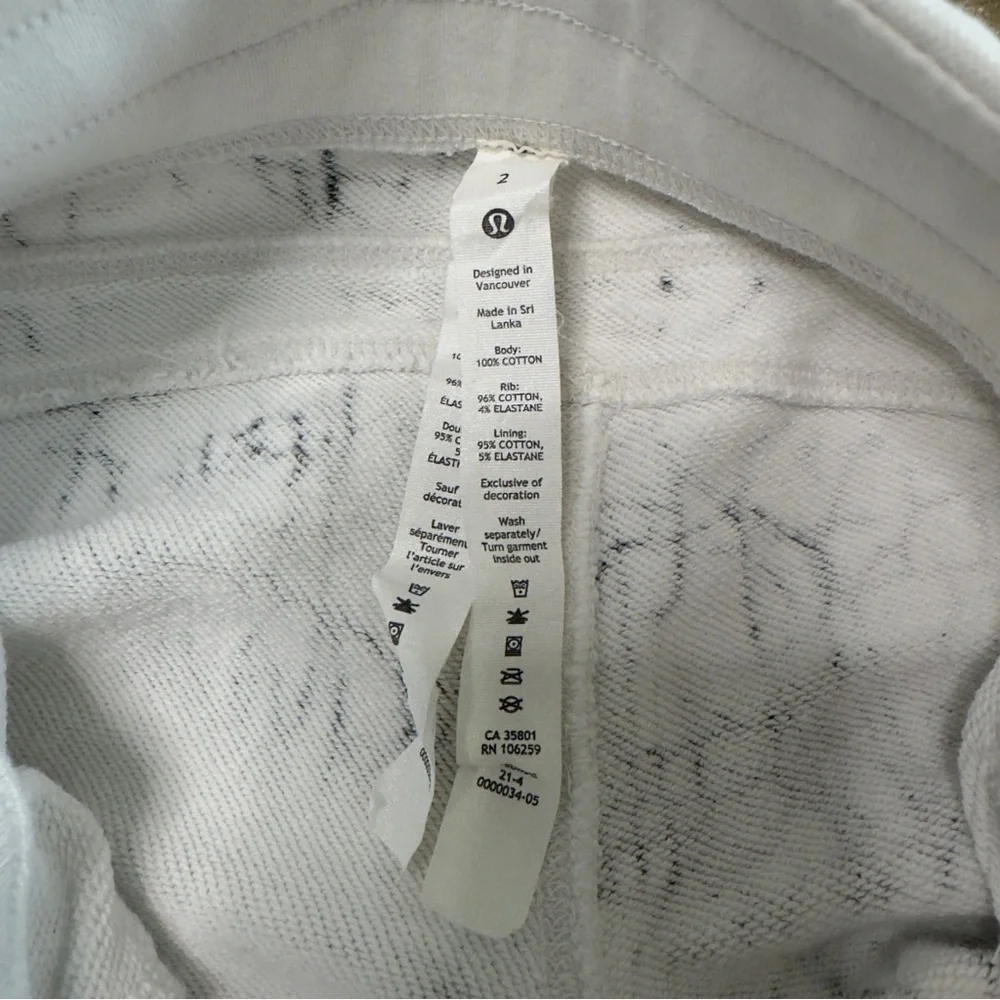 Lululemon Warm Down Jogger 7/8 Length Thread Dy White Black size 2 - Picture 5 of 10